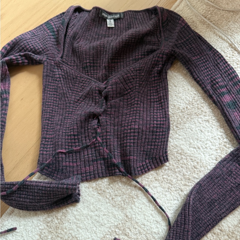 Long sleeve cropped shirt